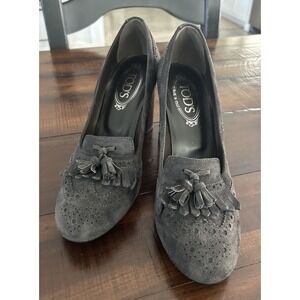 Tod's Grey Suede Tassel Loafer Pumps Heels Shoes Sz 40 US 9-9.5